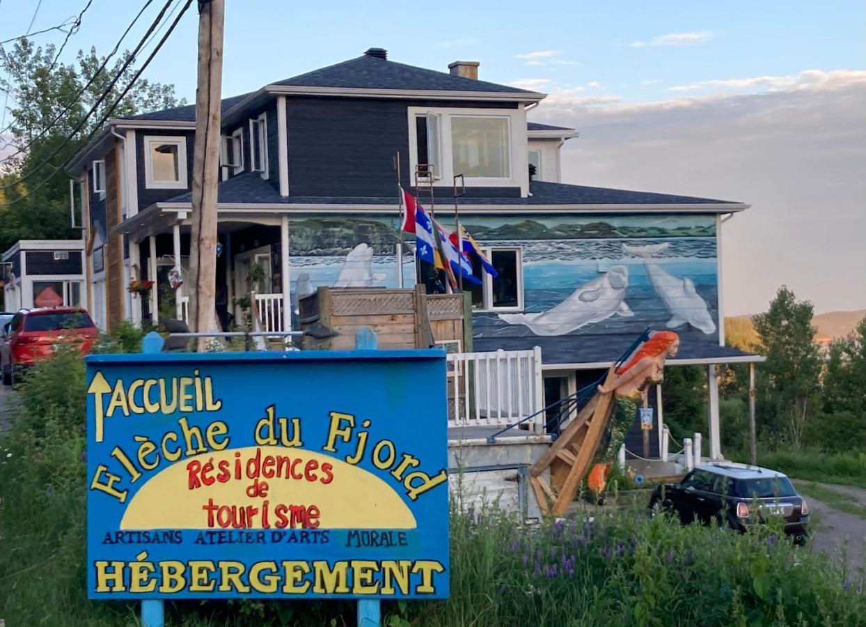 Suite 2 Fleche Du Fjord Vue Saguenay Mont Valin Saint-Fulgence 외부 사진